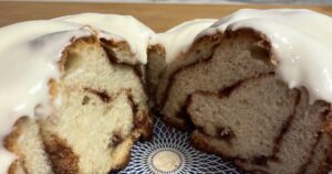 Beacon Bakeshop’s milžiniški cinamono suktinukai, #dovana, #Velykos #receptas iš DarciHannah