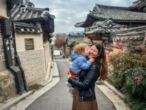 How to Survive Jet Lag with Kids (real tips from a mom of 2)